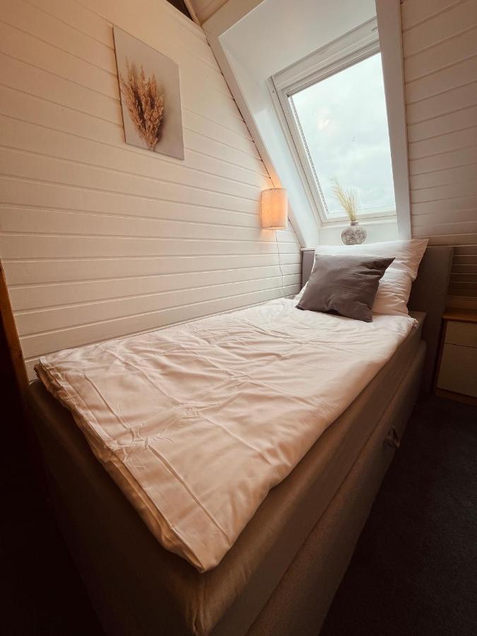 Frieda - Ferienwohnung Mit Deichblick Friedrichskoog Exterior foto